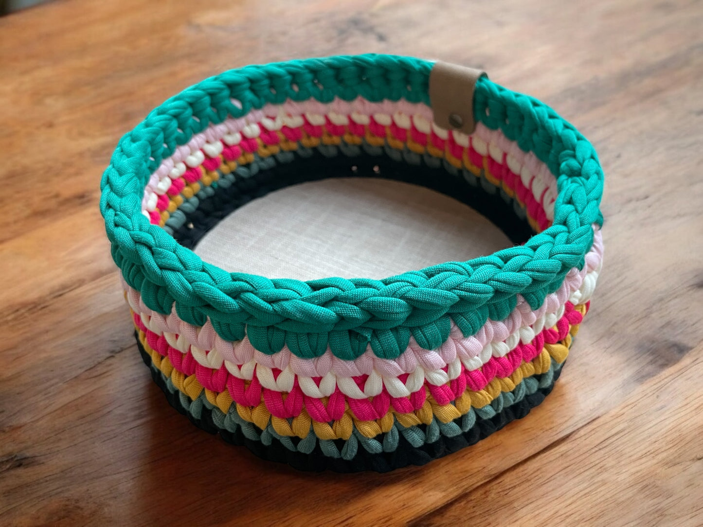 Crochet Basket - Round (M) - Linen base