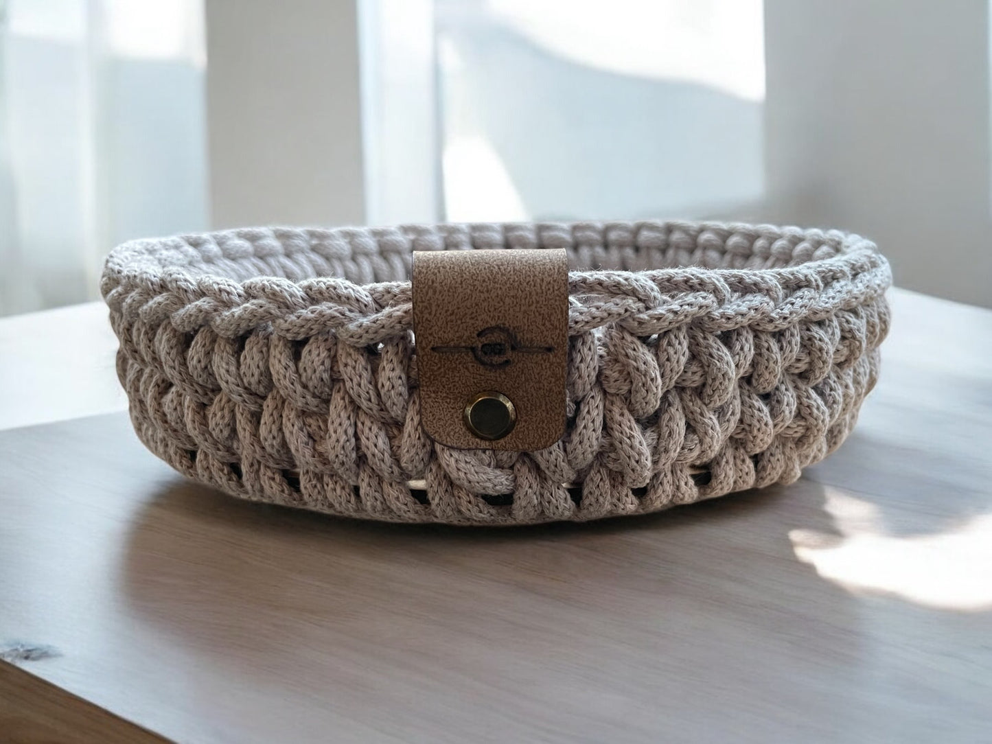 Crochet Basket - Round (M) - Ditsy fabric base
