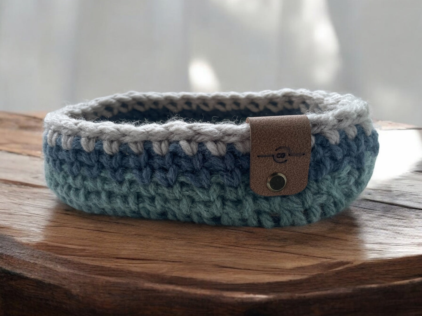 Crochet Basket - Stadium - Oak Base
