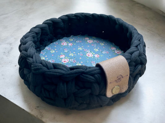 Crochet Basket ~ Small Round ~ Liberty fabric